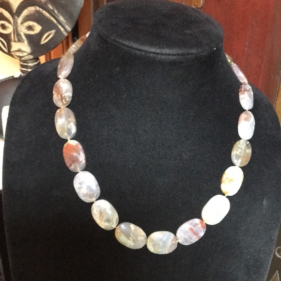 Agate Translucent Stone 20” Necklace EVC Aged Silver Tone Flower Toggle Clasp - Picture 3 of 12